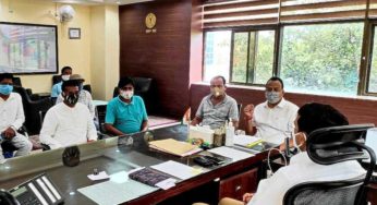 नयासराय कुटे में जुडको के द्वारा बन रहे जलमीनार को दूसरी जगह बनाने को लेकर हटिया विधायक मिले रांची उपायुक्त से