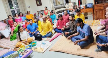 दी आर्ट ऑफ लिविंग धनबाद परिवार ने गुरुपूर्णिमा श्रद्धा और कृतज्ञता के साथ IIT ISM निदेशक के प्रांगण में मनाया